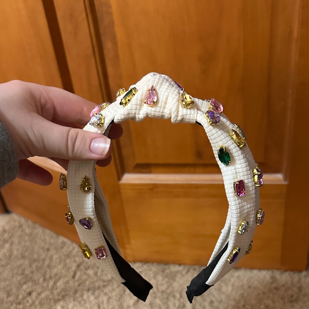 Embellished Knotted Cream Headband with Multicolor Gem Accents - Picture 3 of 7